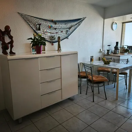 50 M2 Climatise En Front De Mer, A 10m * Saint-Cyprien (Pyrenees-Orientales)