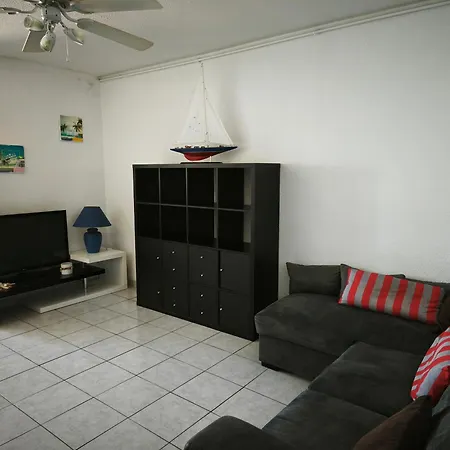 50 M2 Climatise En Front De Mer, A 10m Saint-Cyprien (Pyrenees-Orientales)